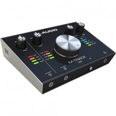 M-AUDIO M-TRACK 2x2 interface audio-usb w zestawie Cubase LE i pakiet wtyczek Air